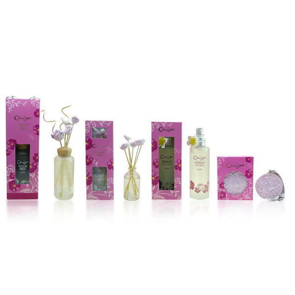 <table border=0 width=300><tr><td width=70><b>�ӫ~�W��</b>�G</td><td>Blossom--��ù�����t�C</td></tr><tr><td width=70><b>�ӫ~���O</b>�G</td><td>�ڭ��p��</td></tr><td width=70><b>�ӫ~�s��</b>�G</td><td>0418</td></tr><tr><td><b>�s������</b>�G</td><td>15</td></tr><tr><td><b>�ӫ~²��</b>�G</td><td></td></tr></table>